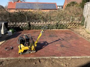 Rüttelplatten in versch. Größen